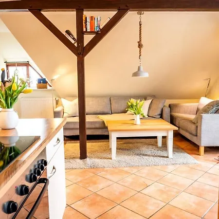 Boddenbreeze Modern Retreat *