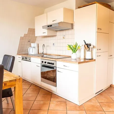 Boddenbreeze Modern Retreat